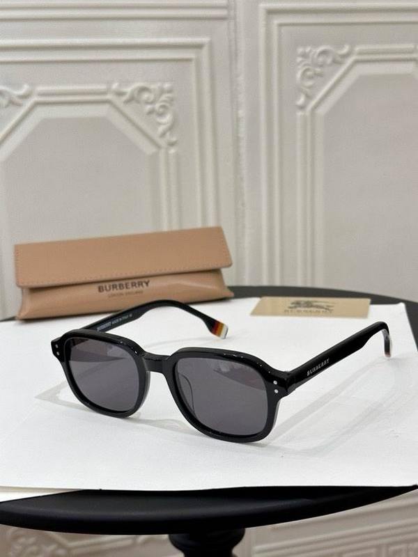 Burberry Sunglasses 142